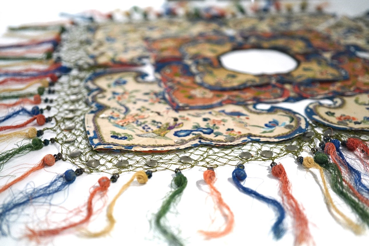 刺繡中心與文化部文資局合辦「織事- 2022織品保存修護展」