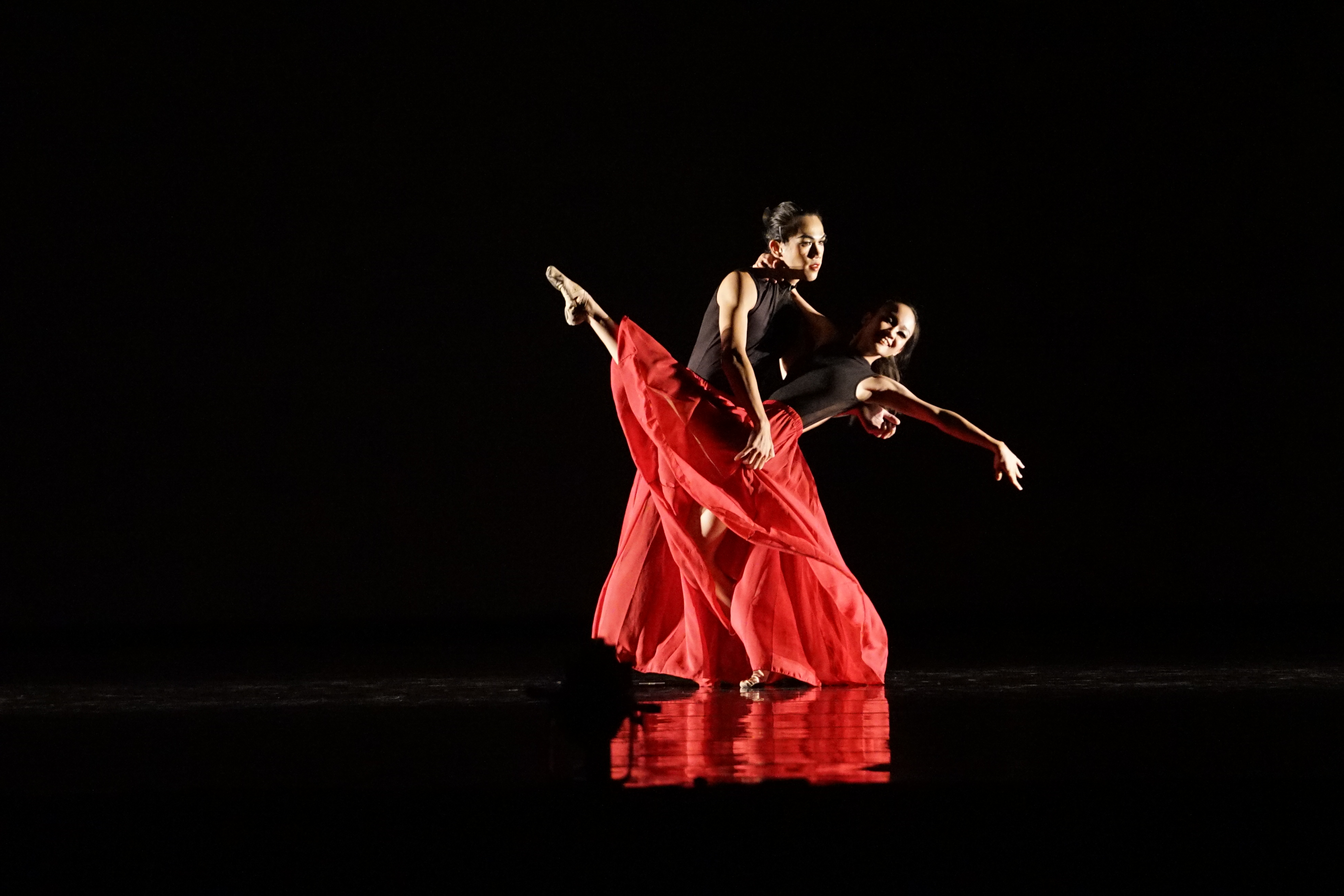 114級四年制舞蹈系班級創作展「漸暖」