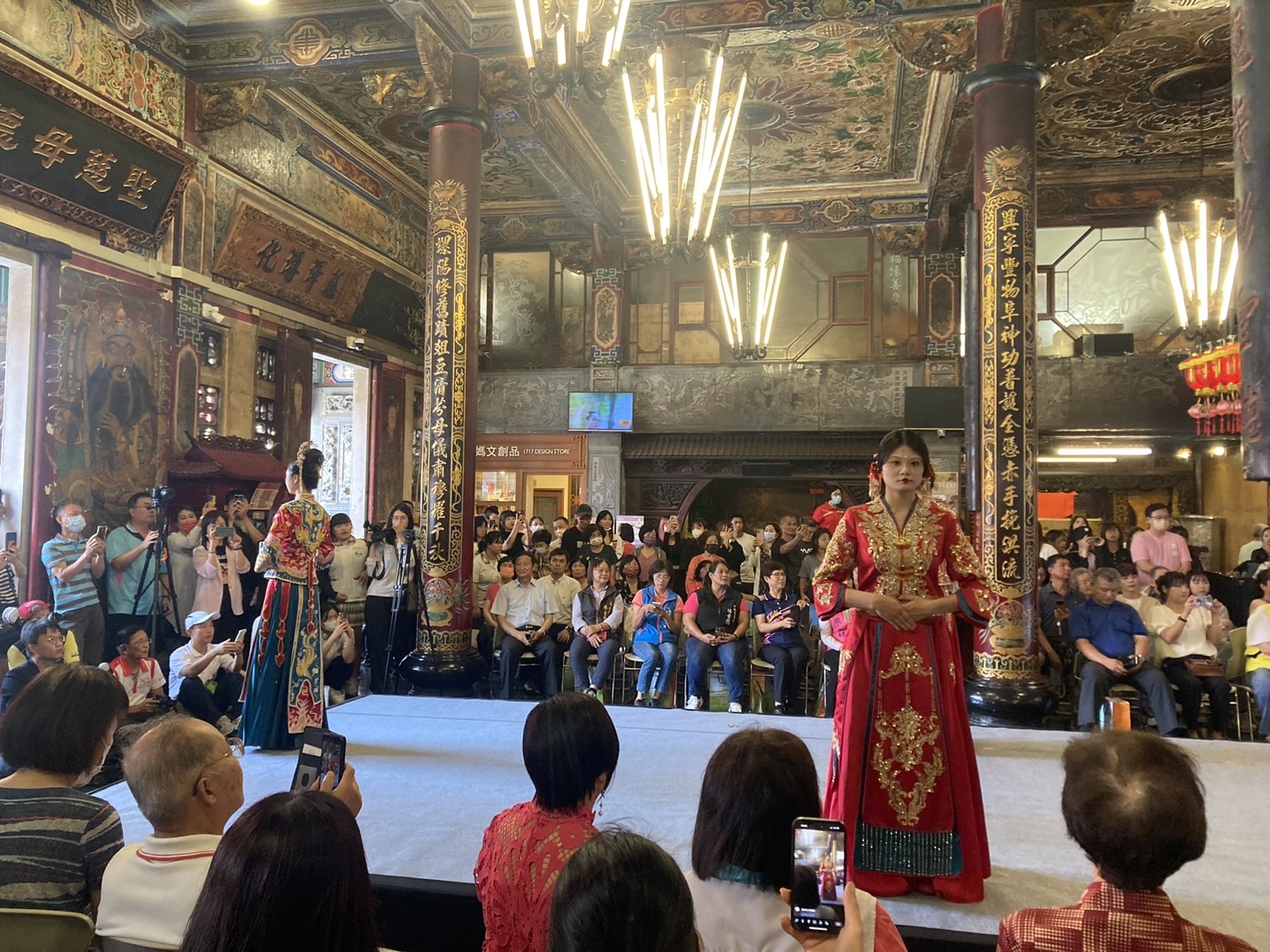 喜迎宋朝新娘入福興宮 美容系攜手高中秀「花嫁教學成果展」