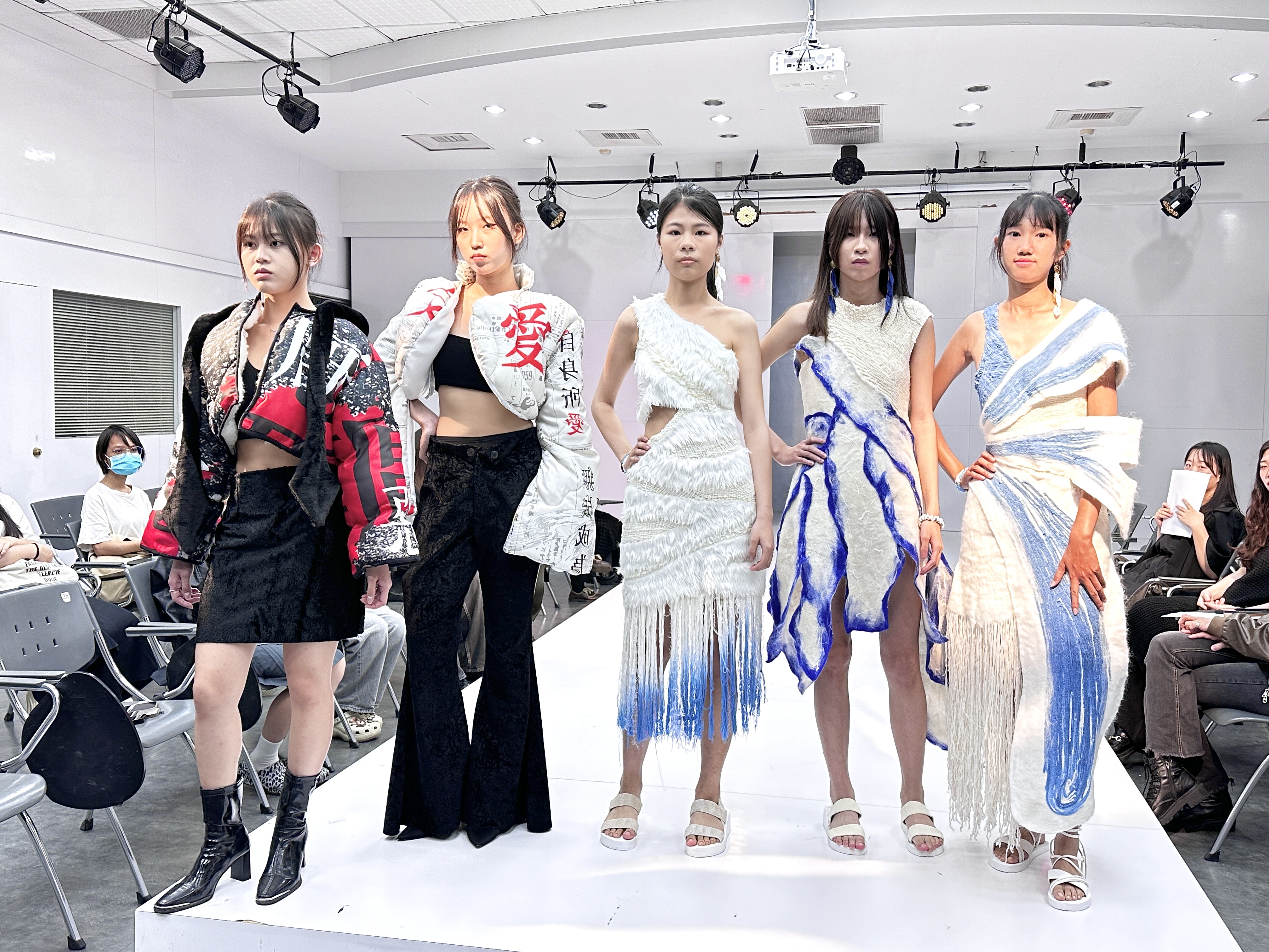 114級南應大服飾設計管理系畢業服裝動態展演