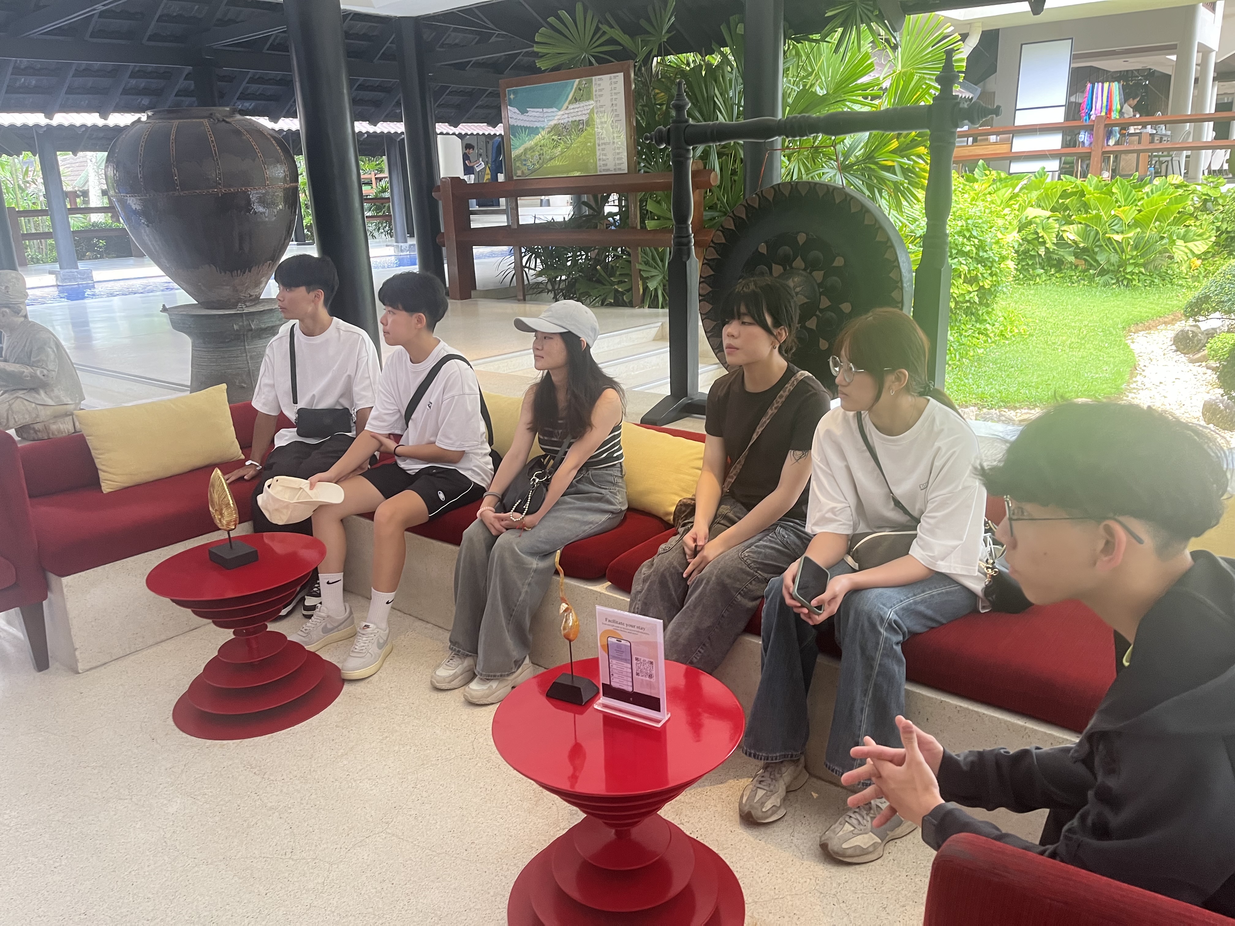 台南應用科技大學運動休閒與健康管理系學生赴泰國普吉島Club Med展開國際實習培育國際視野與實務經驗，接軌全球休閒產業