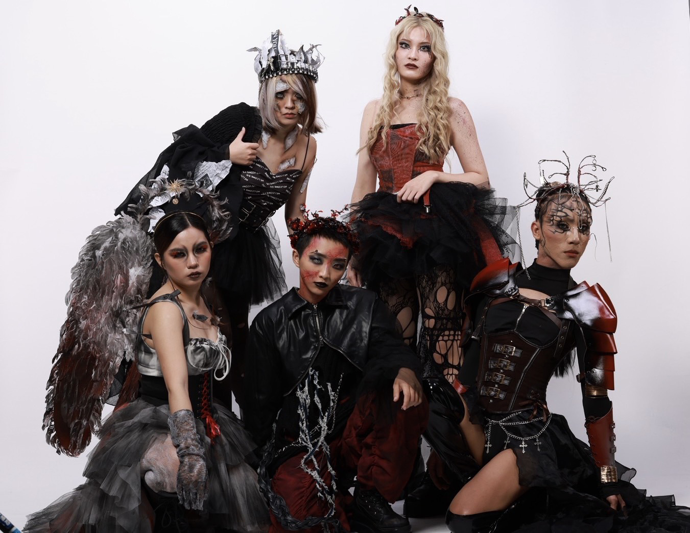 幻境開啟 夢境成形 南應大美容系畢展「幻.夢」 以極致美學征服觀眾